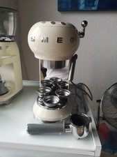 SMEG ECF01 Espresso-Kaffeemaschine "50's Retro Style Top Zustand