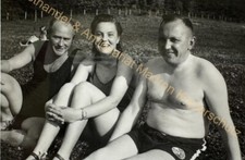 orig. Photo DLRG man woman