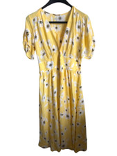 Reserved  durchgeknöpftes