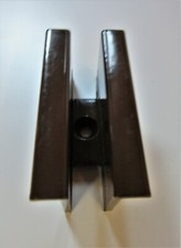 Alu-Doppel-Profilhalter Braun für Balkonbretter - Für Stoßverbindung - Kömabord