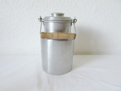 Alte kleine milchkanne - alte,