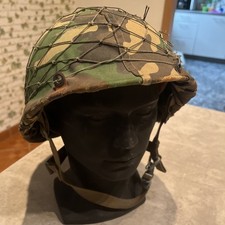 Fallschirmjägerhelm M1
