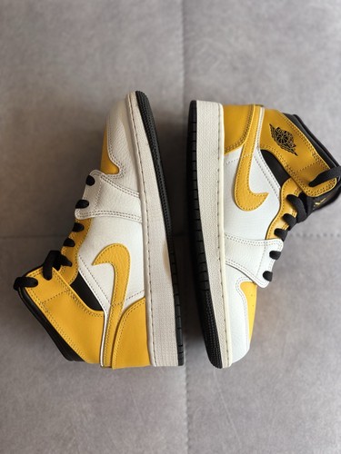Nike jordan mid - 1,
