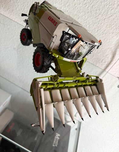 Wiking claas lexion - 1;32,