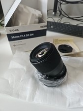 Sigma 30mm F1. 4 DC DN
