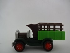 Ferrero Auto " 1992 / Oldtimer LKW / Dunkelbrauner Käfigwagen