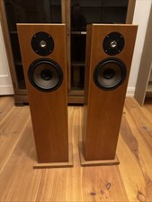 Nubert (wahrscheinlich) Standlautsprecher – Paar, Holzfurnier, guter Zustand