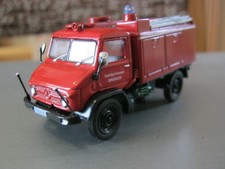 Verkaufe Modell LKW Unimog S 404 - Fahrzeug der Feuerwehr der DDR - 1:72