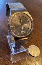 ungetragene Bering Funkuhr,  Saphir, WIE NEU, Milanese, NP über 200,00,