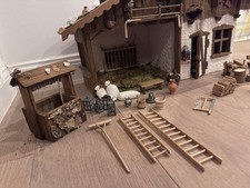 Alpenländische Weihnachtskrippe, Krippe, handgefertigt, Holz, 64 cm 36 cm 26 cm