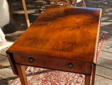 Pembroke- / Regency Tisch