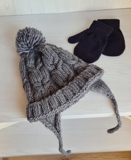 Zara Baby Jungen Strick Bommelmütze  und Handschuhe Gr. ca 1/2 Jahre