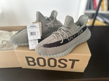 Adidas Yeezy Boost 350 V2