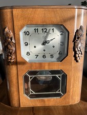 Französische  Wanduhr MF