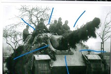 SUPER Repro Foto Deutsche Soldaten reiten auf  getarnte Jagdpanther  WW2