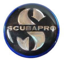 Scubapro Logo Säuberung Knopf
