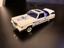 Revell 1:64 Lowrider Cadillac Coupé Deville