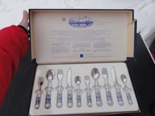 EDELSTAHLBESTECK MIT