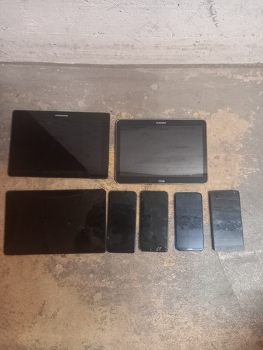 Konvolut handys und tablets - konvolut,