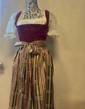 Verkaufe wunderschöne Dirndel