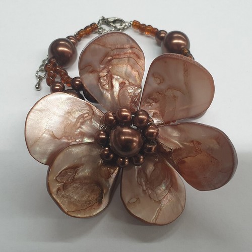 Muschel armband blume braun - "blume",