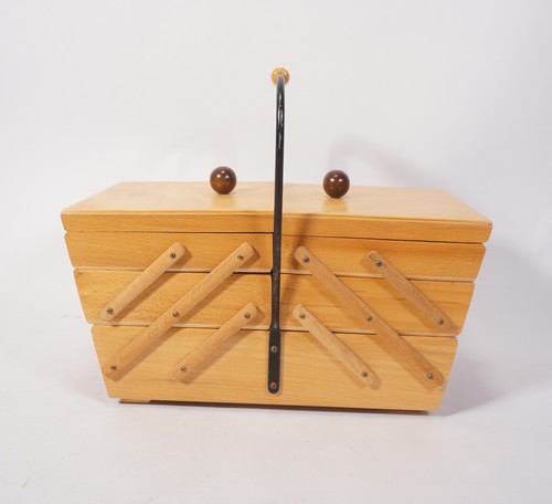 True vintage mid century - mid,