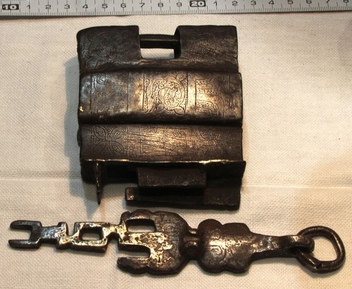 Antikes sperrfederschloss - antikes,