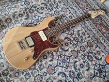 Top Yamaha Pacifica 311H E- Gitarre natural satin