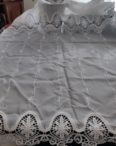 Gardinenrest mit toller spitze - gardinenrest,