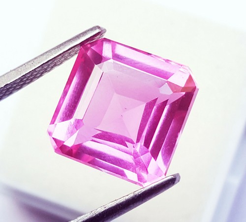 Natürlich rosa saphir - natürlich, +