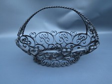 Korb / Henkelkorb Obstkorb Eisen Schmiedeeisen schwarz oval 20 cm H