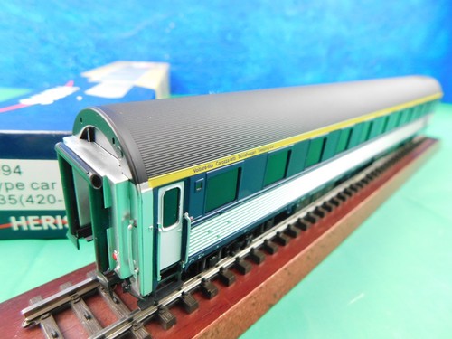 B03 heris personenwagen - heris, h0