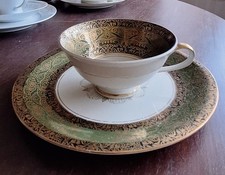 Bavaria Sammeltasse 2-teilig, grün-gold, reich verziert, ohne Unterteller