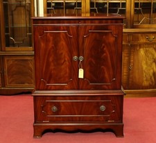 Englische Möbel Regency TV