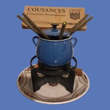 Gusseisen Fondueservice. Bean