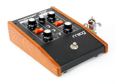 Moog moogerfooger 101 low - moogerfooger, mf-101
