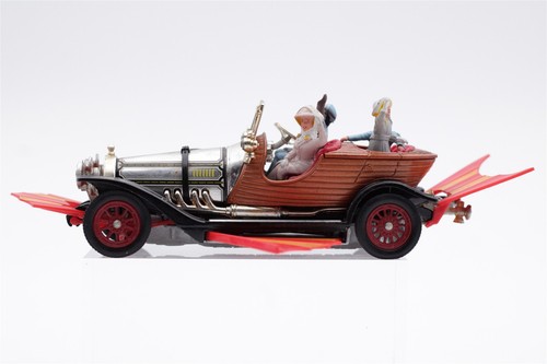 Corgi toys 266 chitty - chitty,