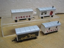 Arnold   Circus Wagen 4 verschiedene alle gut