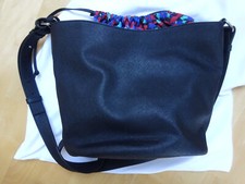 Neuwertige "Jil Sander Navy"