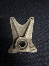 67042-012 (CASTING: 67043) Piper PA28R-200 Trunnion Fitting 