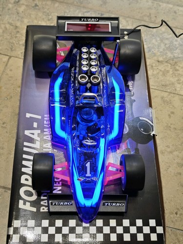 Vintage modell auto mit - f1,
