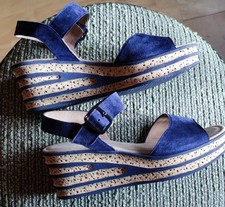 Gabor! Blaue Wildleder Sandale! Keilabsatz! Gr. 41 (7,5) - Neuwertig!