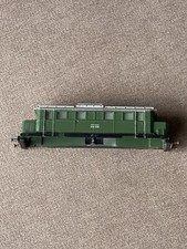 Märklin H0 3011 E-Lok E44  --  LOKGEHÄUSE mit FENSTER    --    # R/50