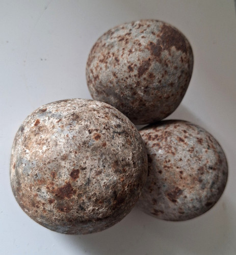 Kleine kanonenkugeln 4cm - 3,