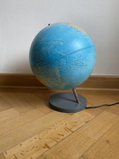 Tolle Globus Lampe