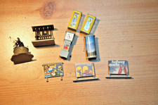 Vollmer/Faller H0: 2 Telefonzellen Litfaßsäule Brunnen Fahrradständer Standuhr