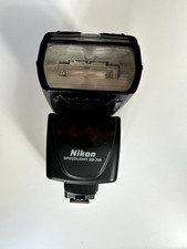 Nikon Speedlight SB-700 + Sehr