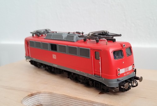 Roco 110 239 e - h0, 239-1
