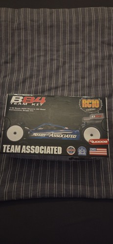 Team associated rc10b84 4wd - associated,