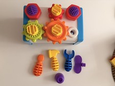 Chicco Werkzeugkasten 2in1 -